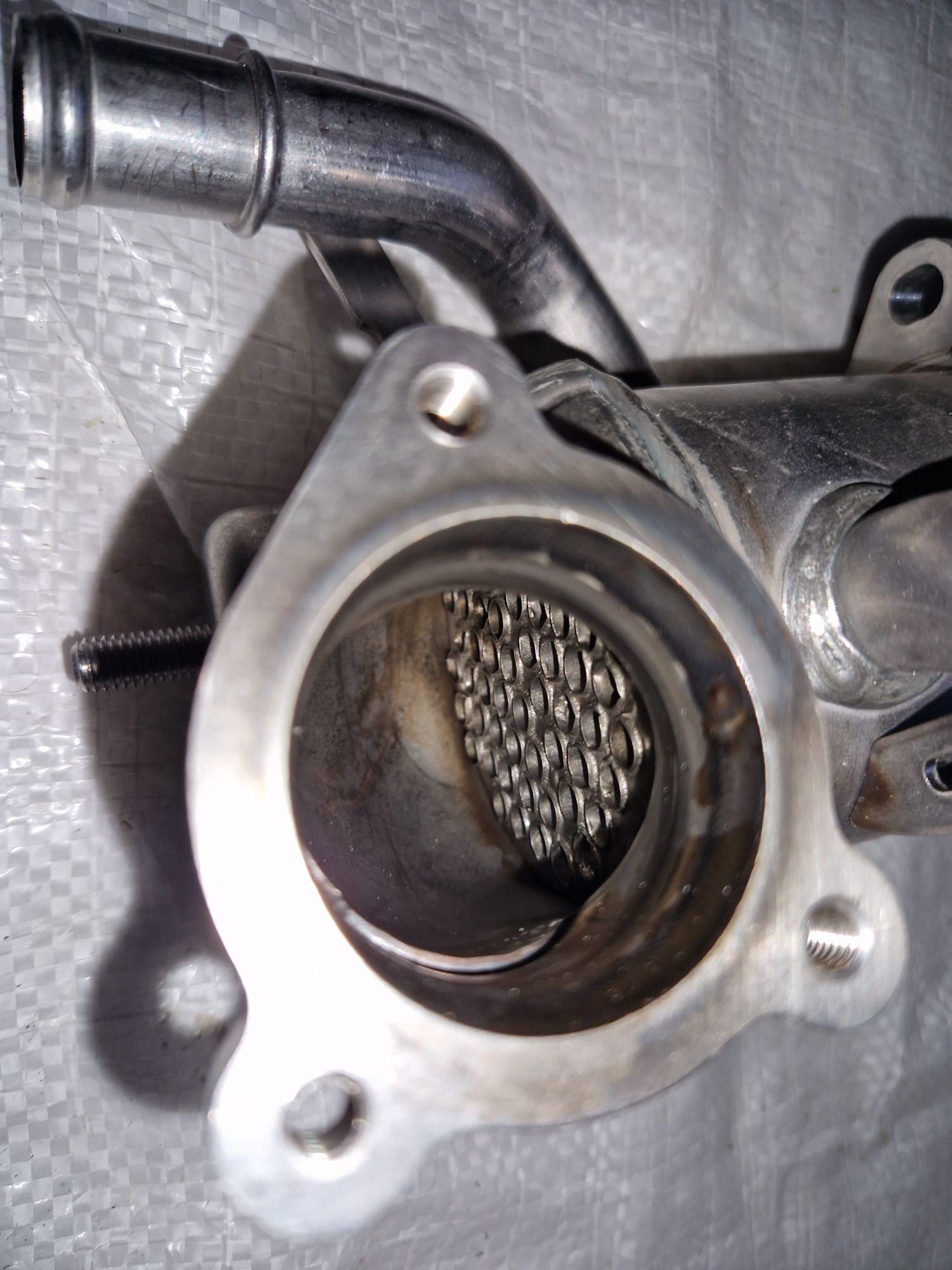 Vand Egr+radiator egr Audi A4 b9 2.0 tdi