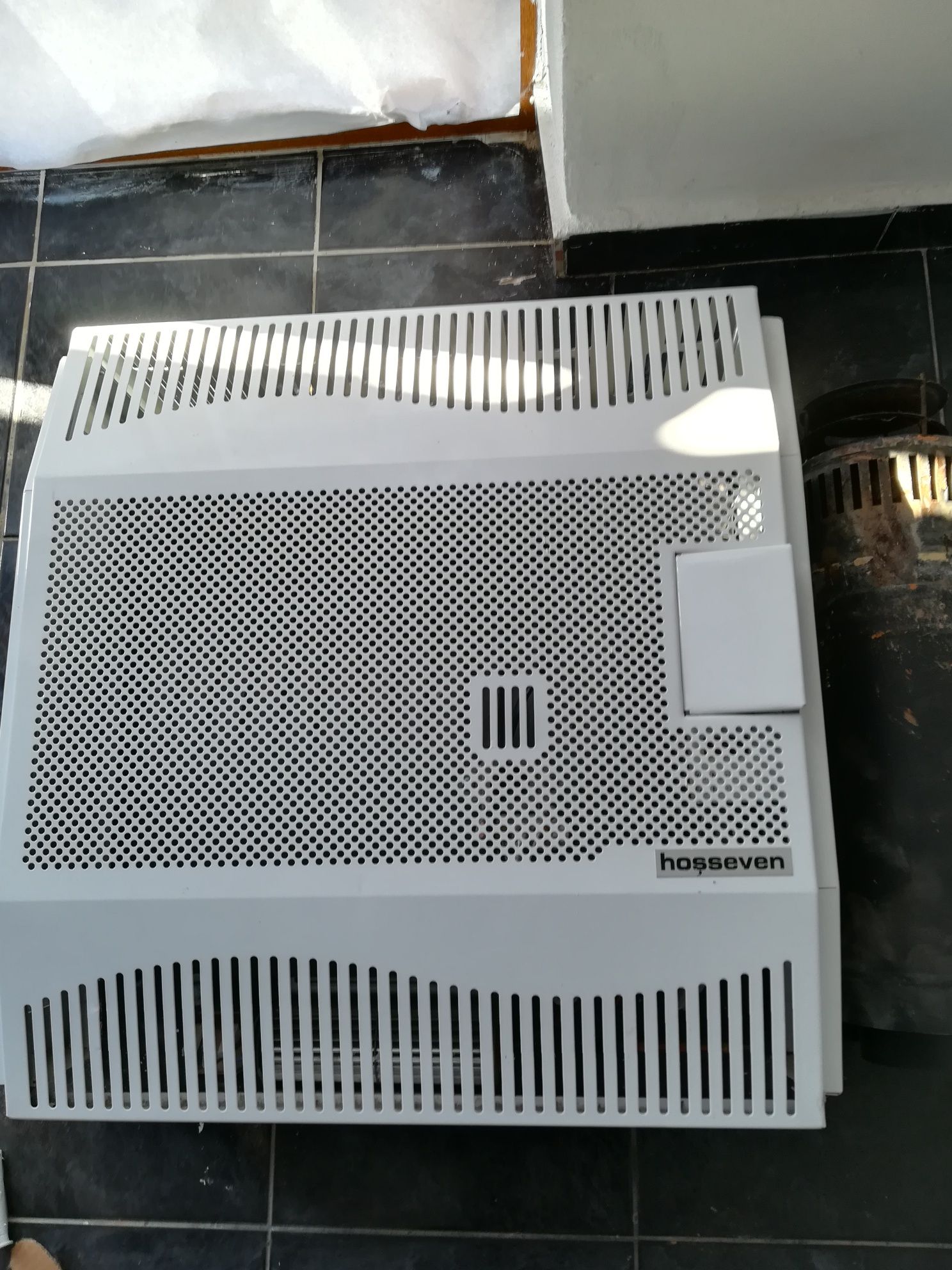 Vând convector pe gaz Hoșseven 5 kw second-hand Tecuci