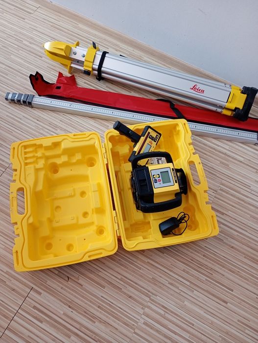 Nivelă laser Leica Rugby 680