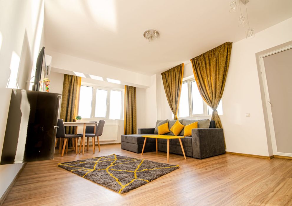 Proprietar inchiriez apartament 2 camere in Statiunea Mamaia Butoaie