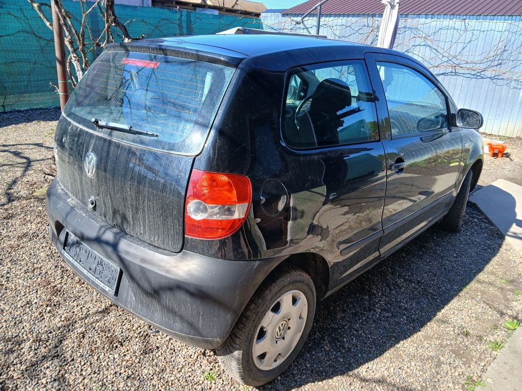 Dezmembrez Piese Vw Fox din 2005