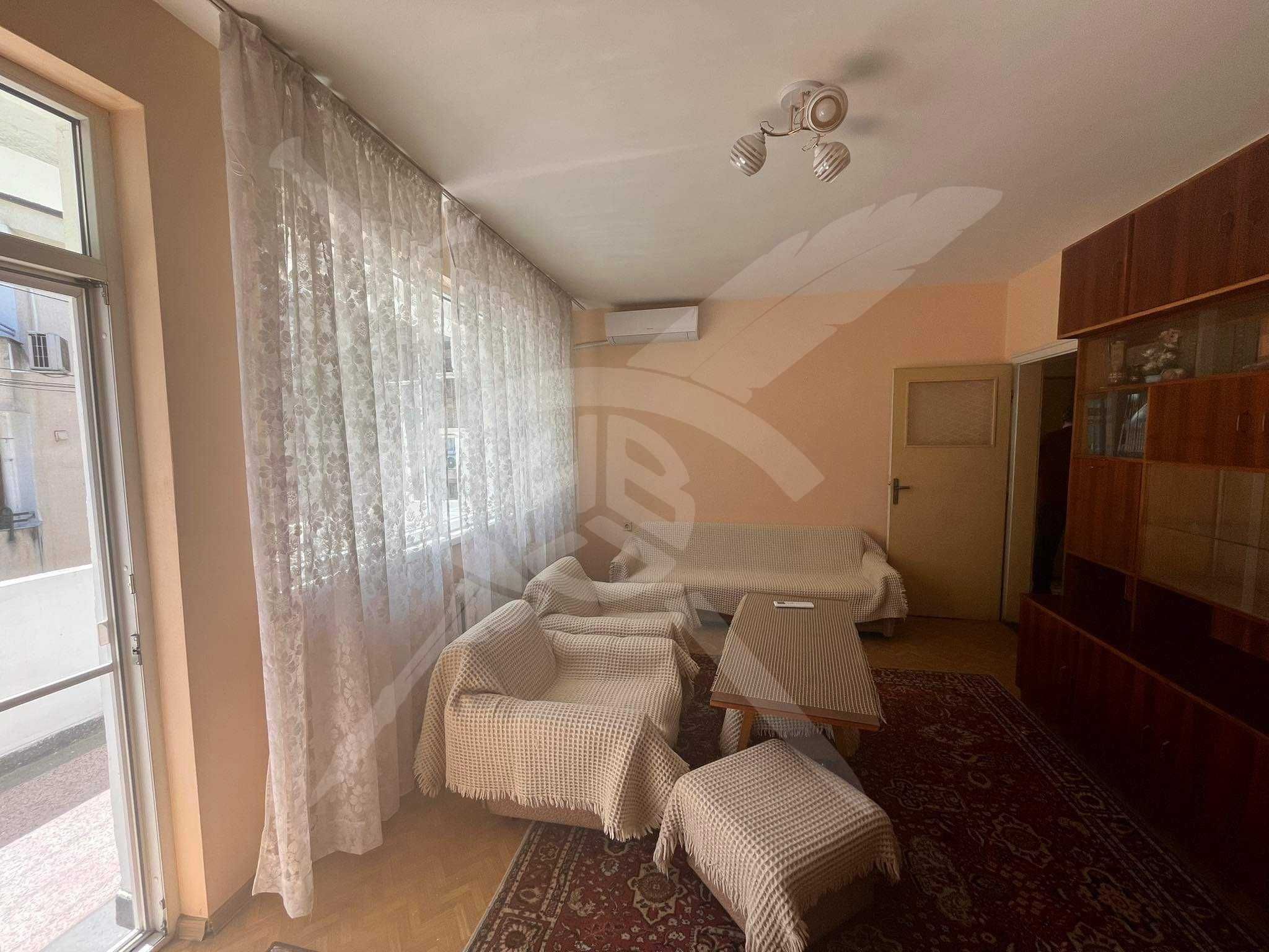 Тристаен апартамент в Центъра на Пловдив 73351