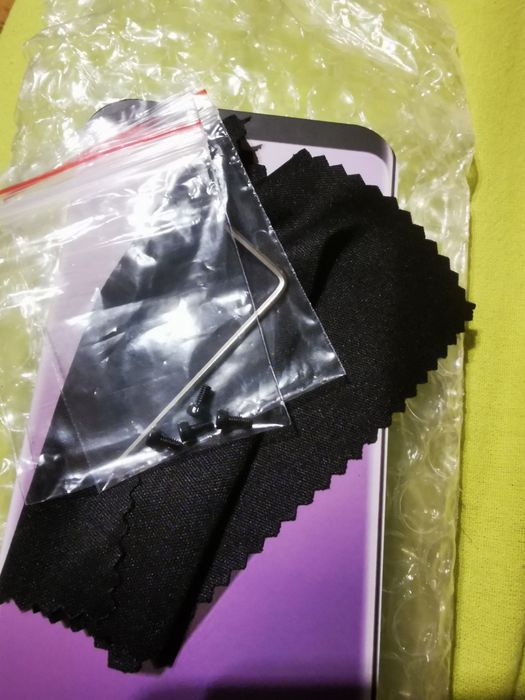 Чисто нов брониран калъф за Samsung Galaxy S9