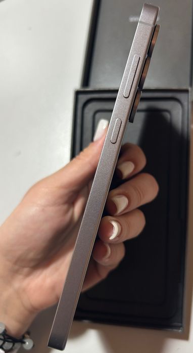 Telefon Samsung Galaxy S25 FE 5G, 128GB, 8GB, Navy, 4900 mAh - nou