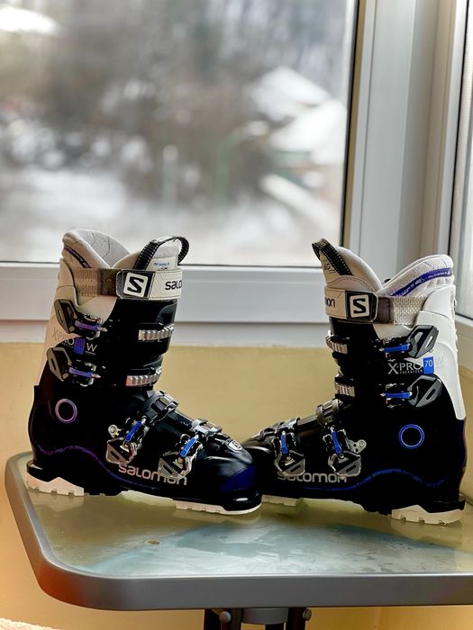 Clapari Salomon X Pro 70 W 3D  si Skiuri Atomic  marime 41 26-26,5