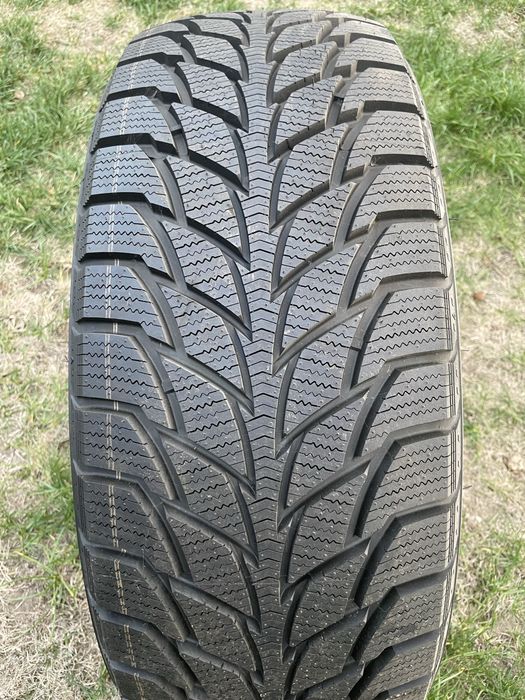Резина зммняя 265/70 r16