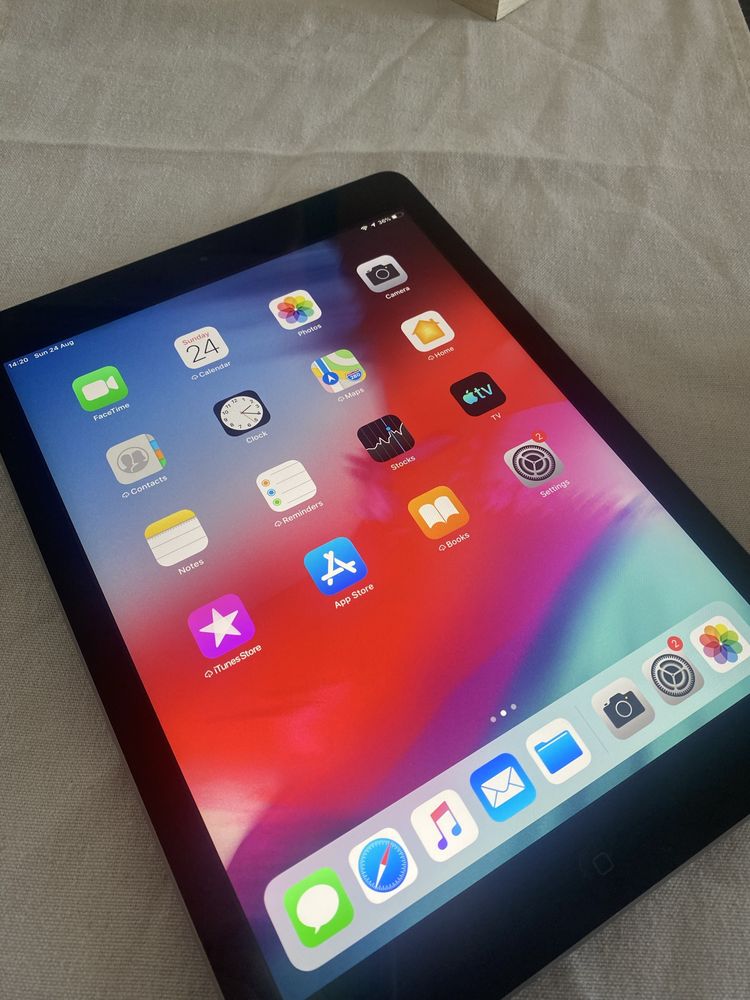 iPad Air 16GB.