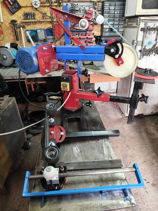 Slefuitor cu banda (belt grinder)