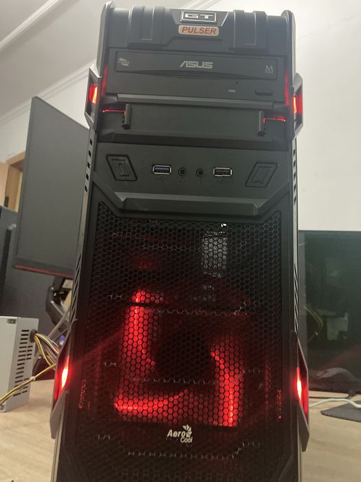 Корпус кейс для компьютера