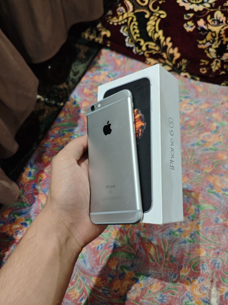 Продам Iphone 6s 64gb