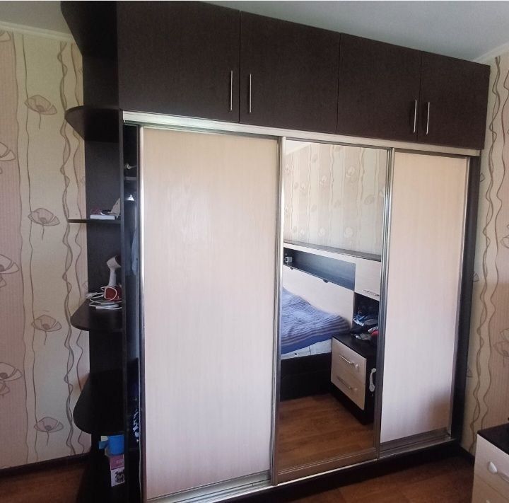 Продаётся шкаф купе