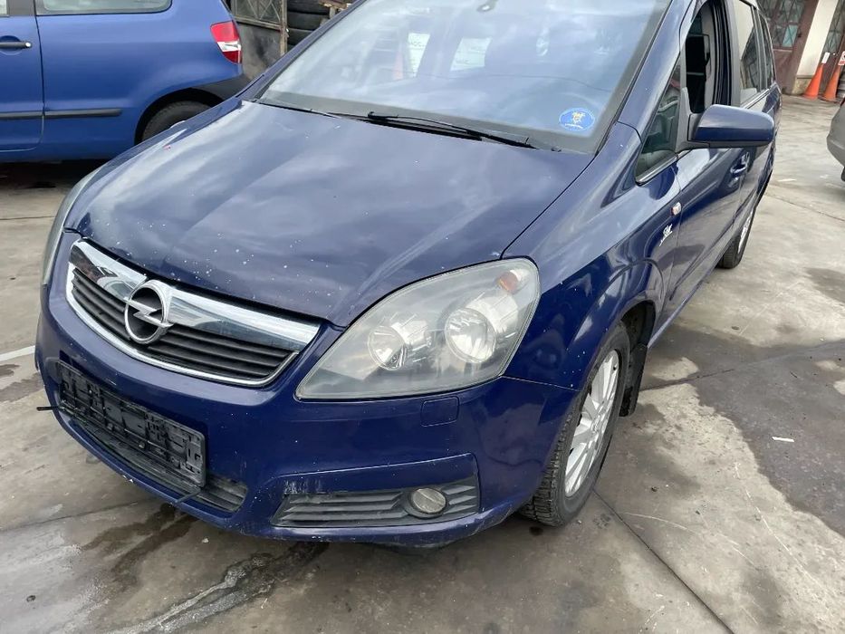 Dezmembram Zafira B 2007 1.9 CDTI