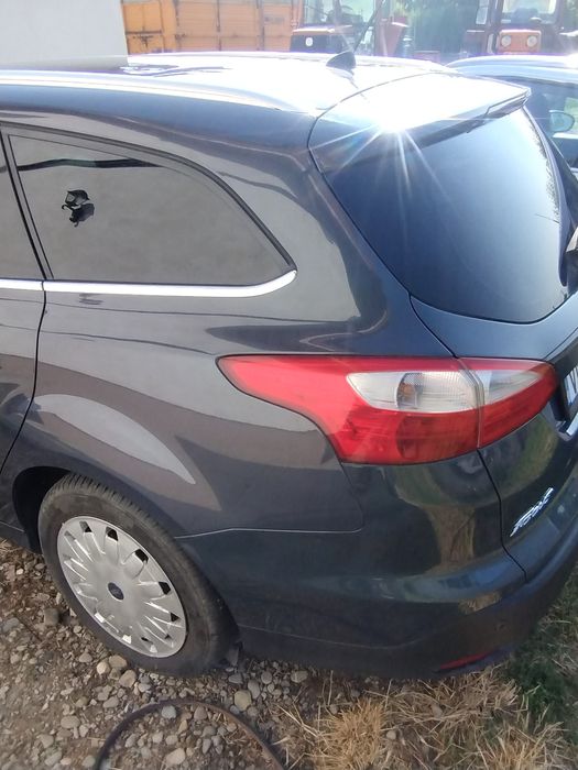 Vând Ford Focus 3