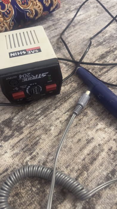 маникюрный аппарат