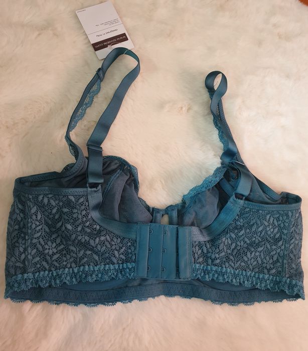 Set lenjerie Lovable cu etichetă