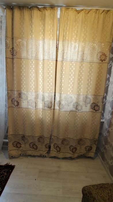 Продам палас и тюли