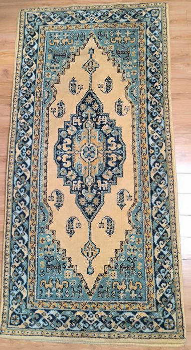 Продам ковер и дорожки