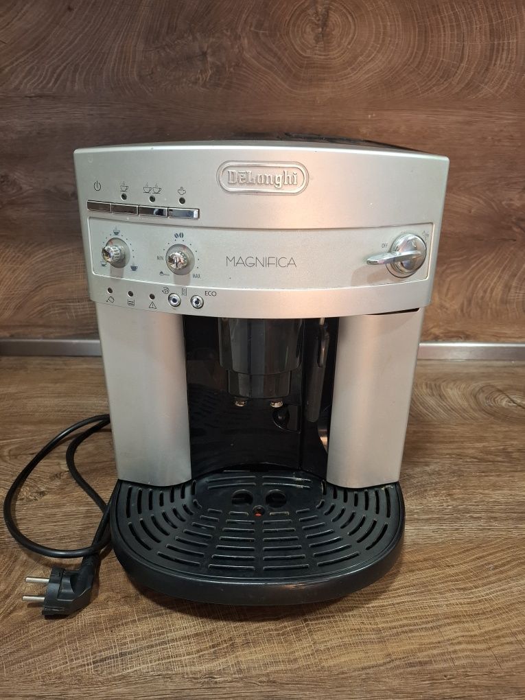 Кафемашина Delonghi Magnifica