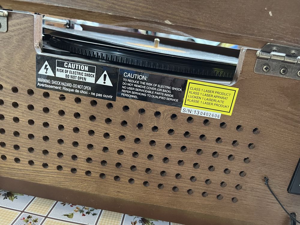 Radio dual cu usb si disc