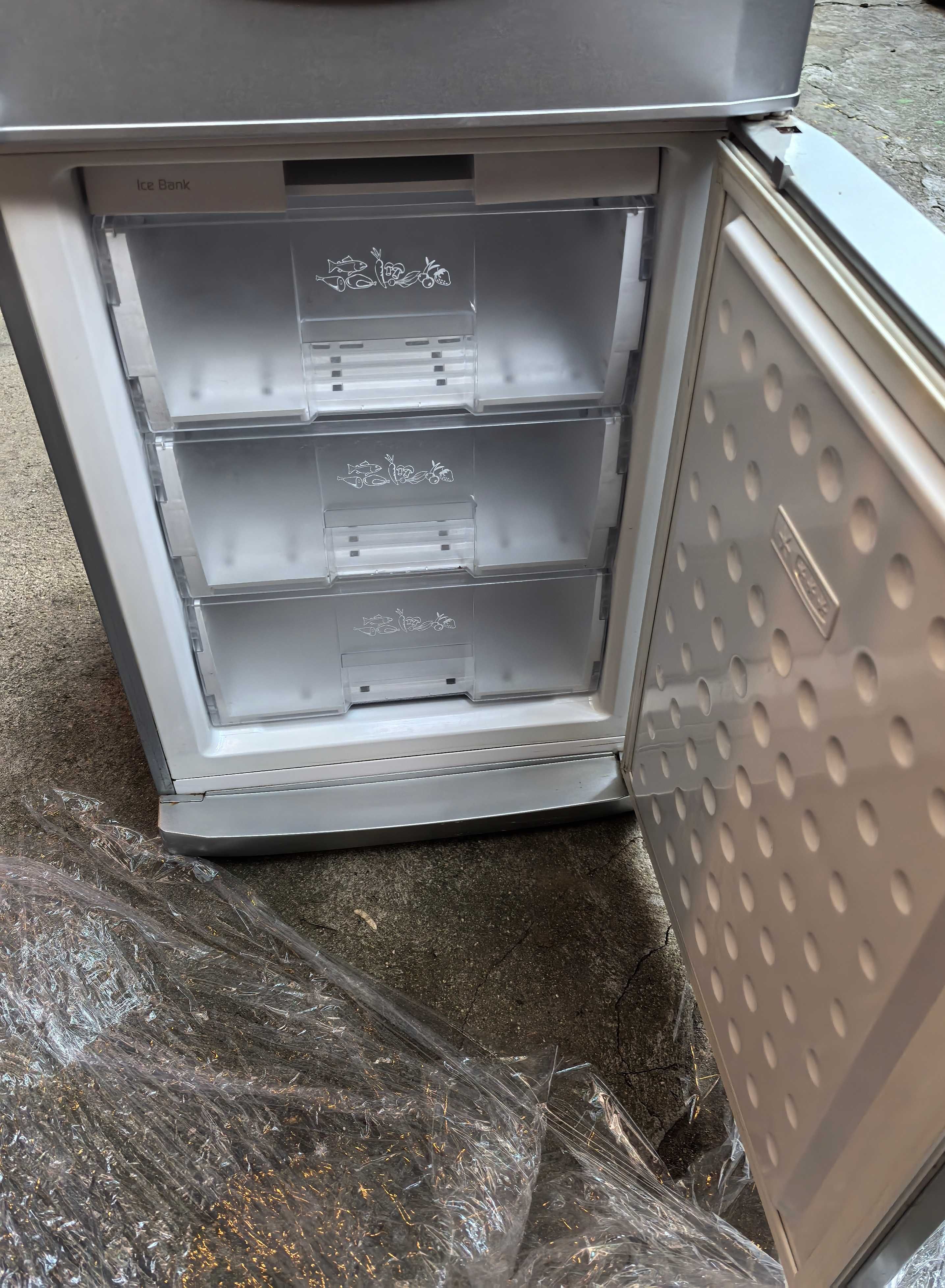 Части за хладилник BEKO CNE 32100