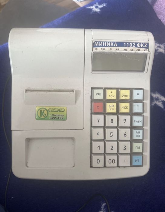 Продам кассовый аппрат миника