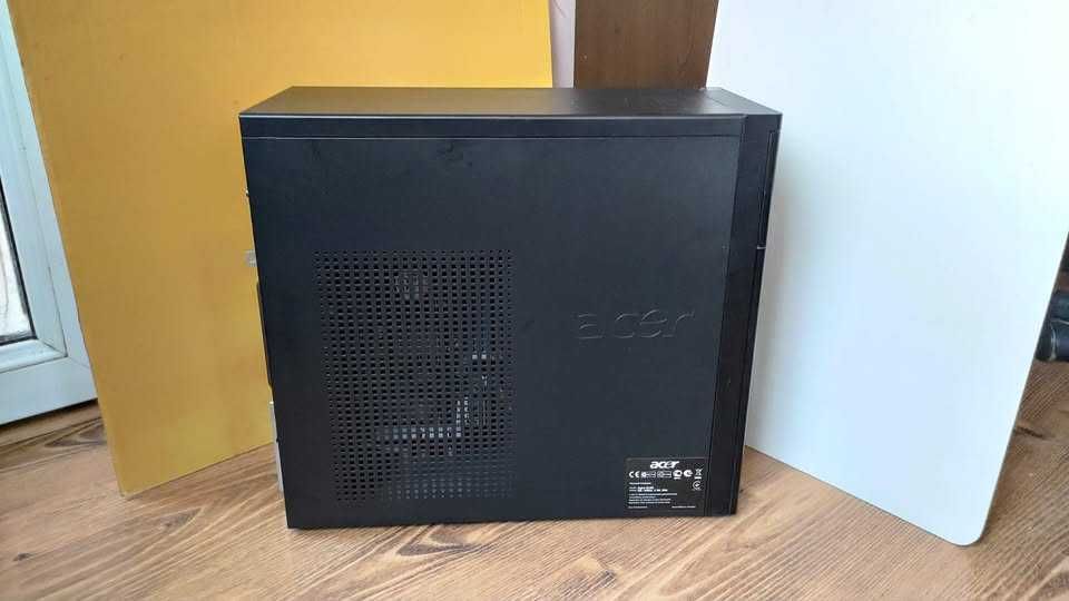 Настолен компютър Acer Aspire M1420