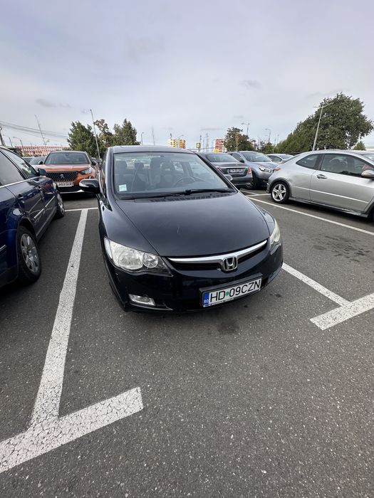 Vand honda civic 1.8 benzina