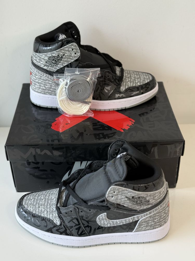 Air Jordan 1 Retro High Rebellionare Black UNC Nike Bred