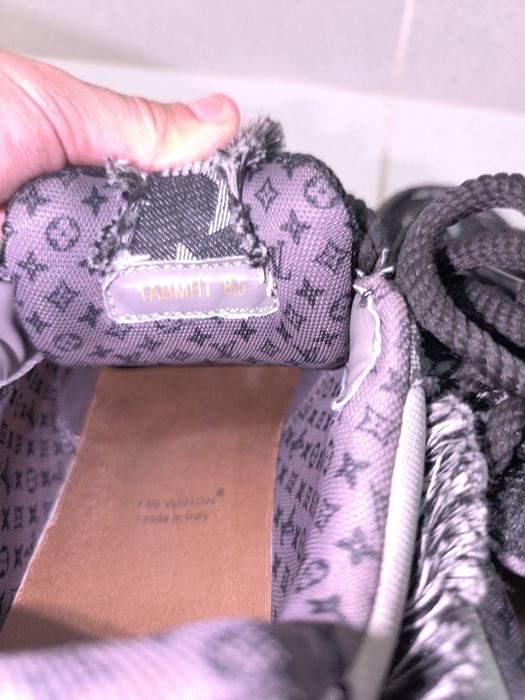 Lv skates black Swarovski marimea 42