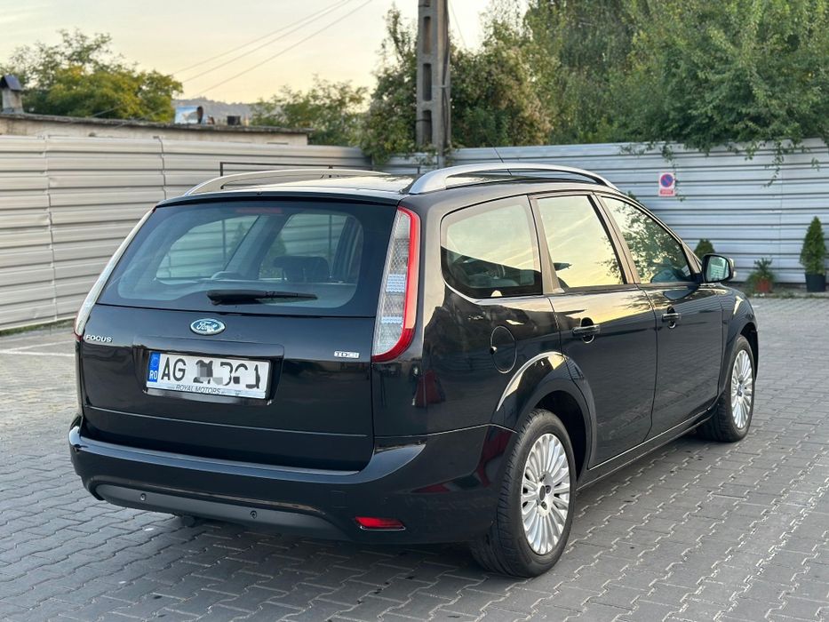 FORD FOCUS TITANIUM  2.0 Tdci  140Cp An 2010