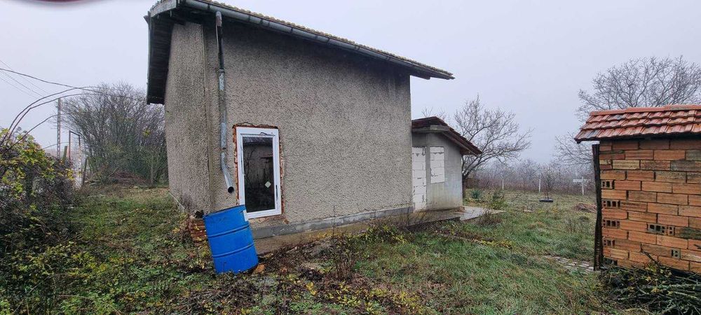 Продава се Къща в Разград, Промишлена зона - Запад - 82 кв.м за 498 €/кв.м - Снимка #1