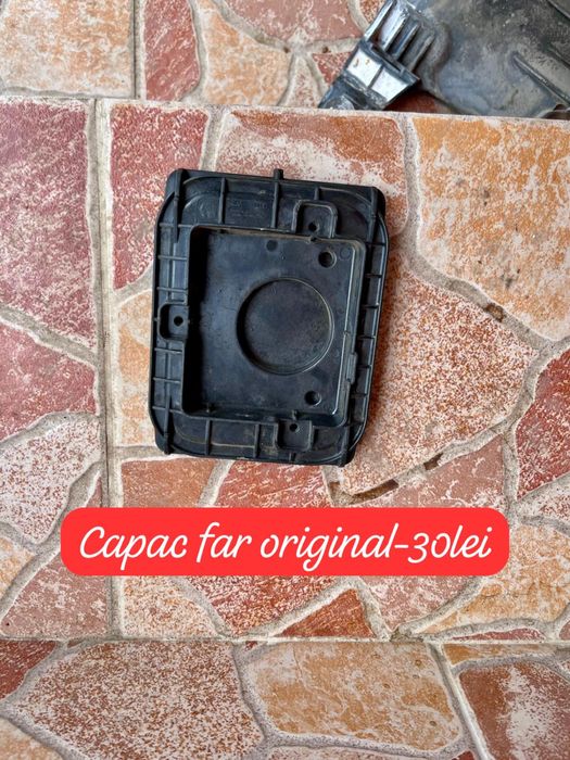 Far stanga Audi Q5 2013 si ornamente