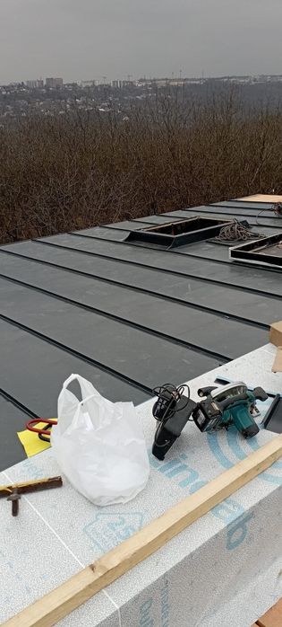 Executam Acoperisuri reparatii infiltrati