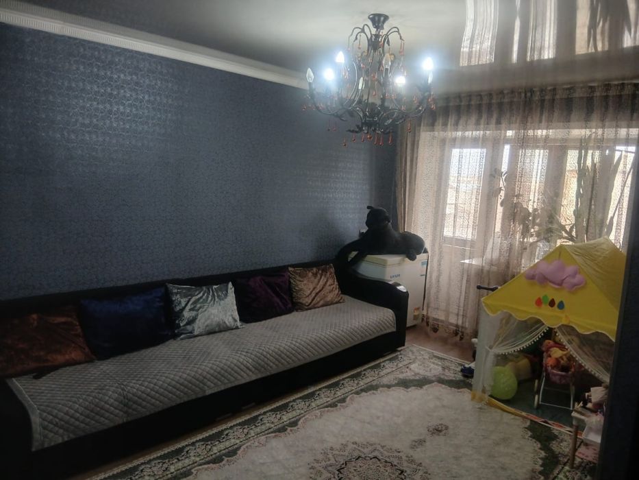 Продам 3-х комнатную квартиру по адресу Мамбетова 16