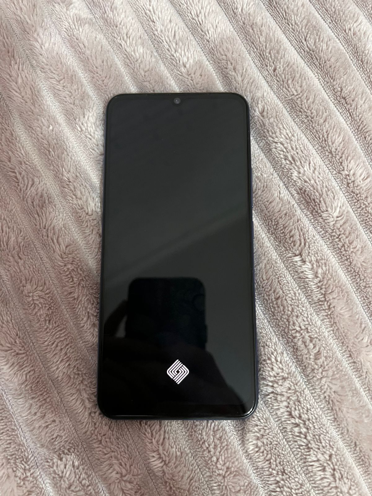 Vivo v23e 8/128гб