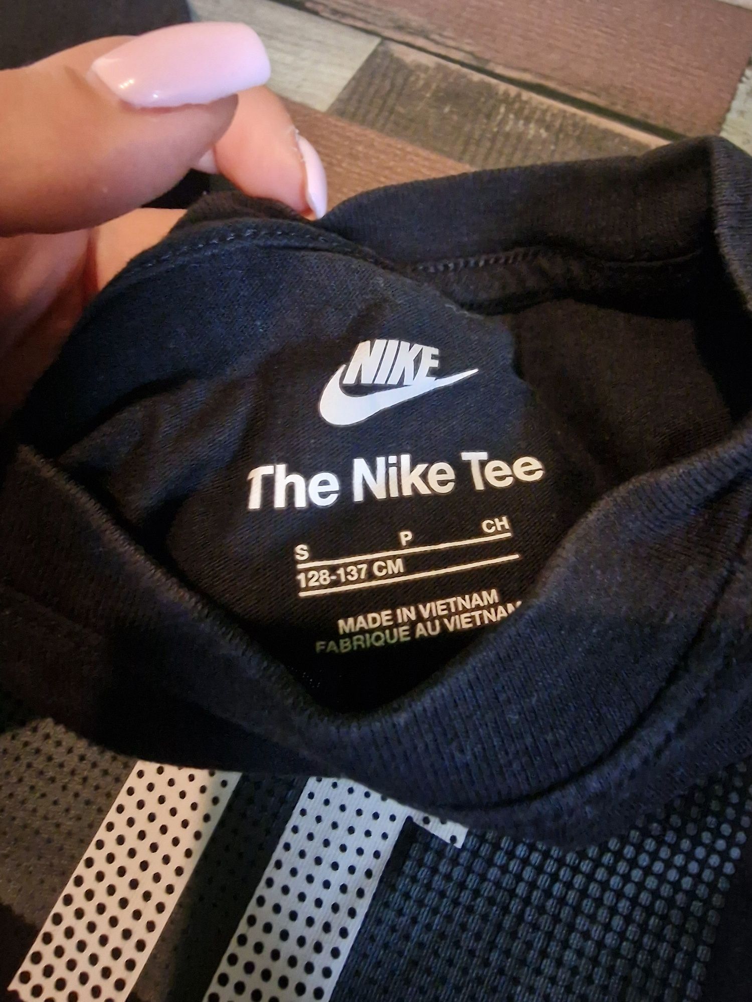 Тениска Nike 128-134 см. S