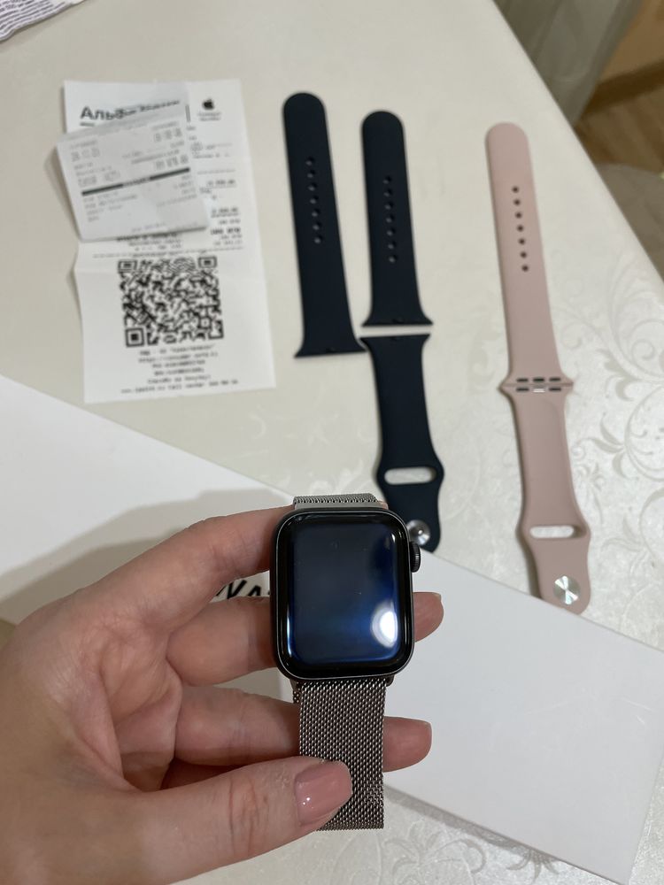 Продам часы Apple Watch не дорого
