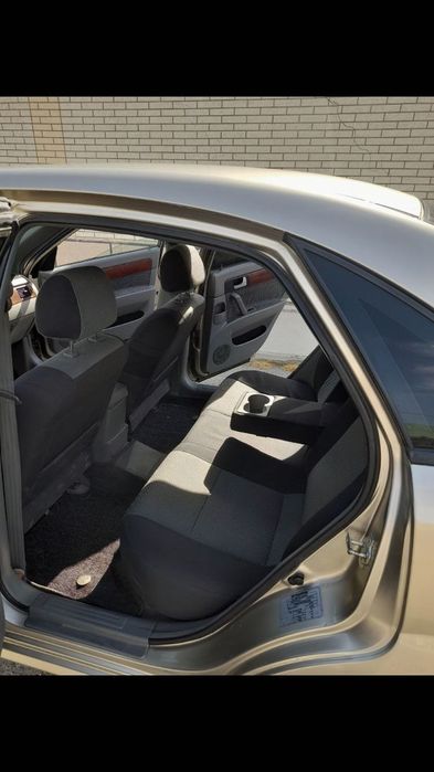 Продаётся автомобиль жентра