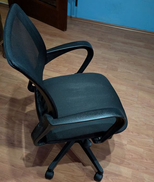 Компьютерное кресло