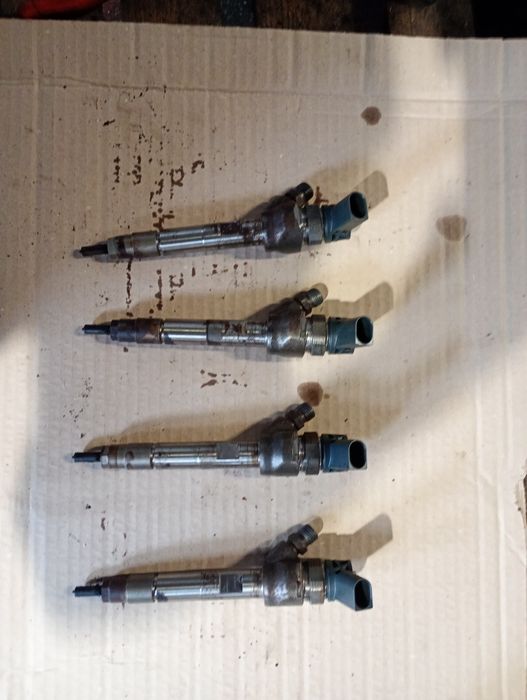 Injector injectoare bmw f20 1.6d n47d16a cod 0445110599 mini 1.6d