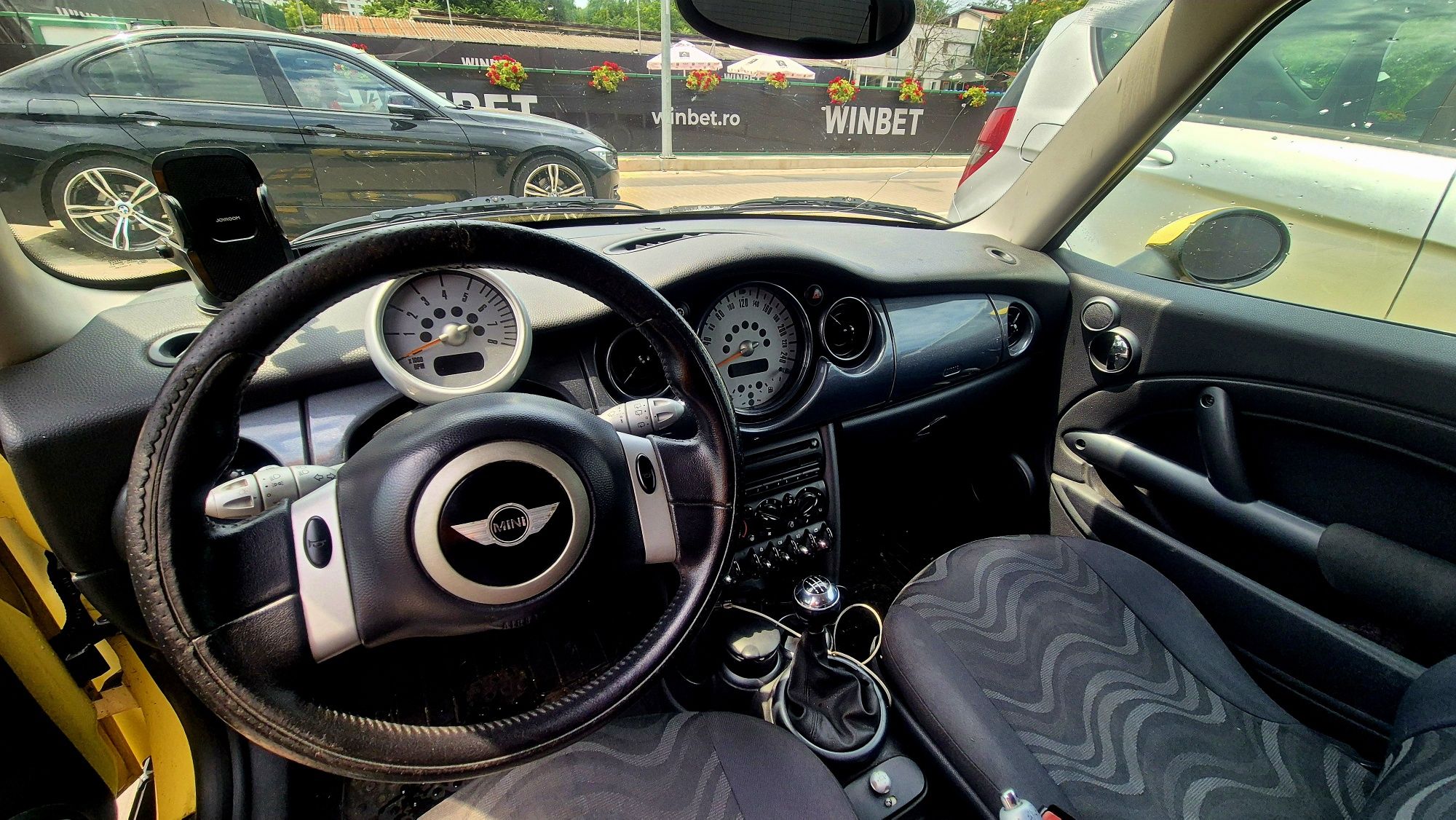 Mini cooper ONE  R53 2005