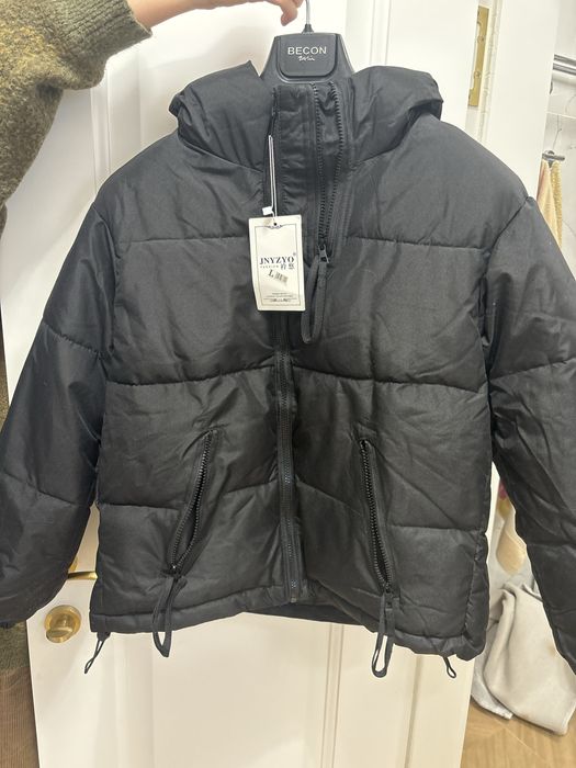 Куртка теплая Новая