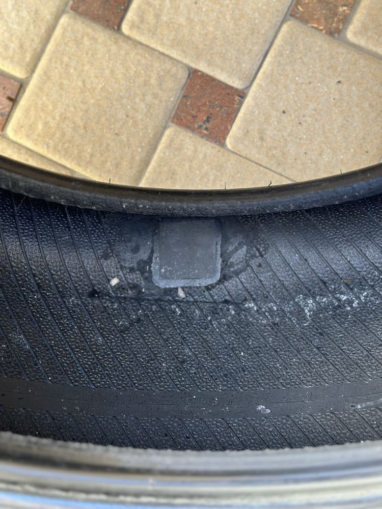 225/55R17 Imperial b/u xolati yaxshi