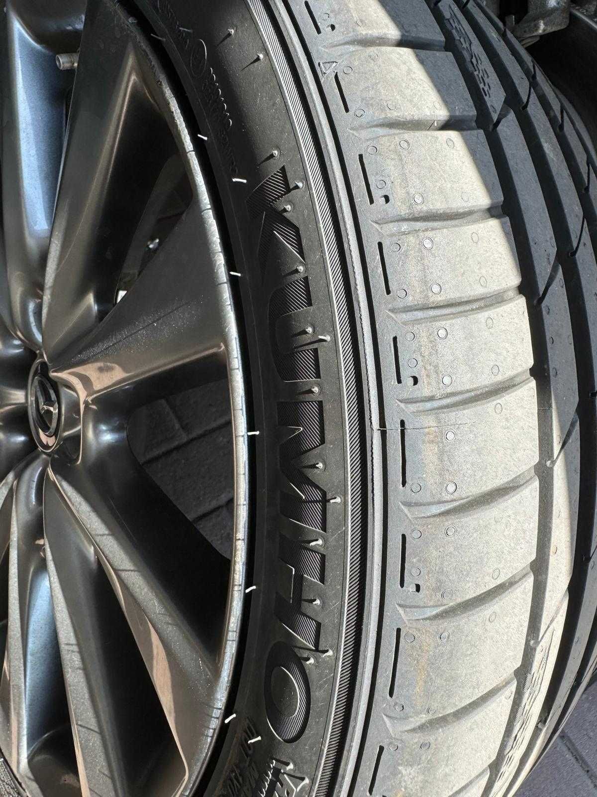 Vand 4 anvelope vara Kumho ECSTA PS71 215/45 ZR18 93Y