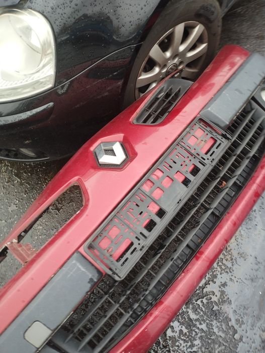 Bara fata Renault Megane 2 vișiniu