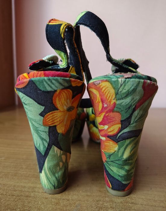 Sandale Rocket Dog mărimea 39