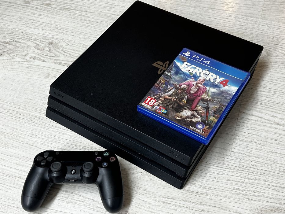 Consola PS4 PRO, 1Tb, Firmware 11.02, controller original