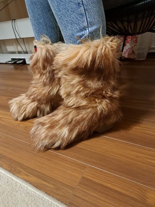 Cizme damă blană noi