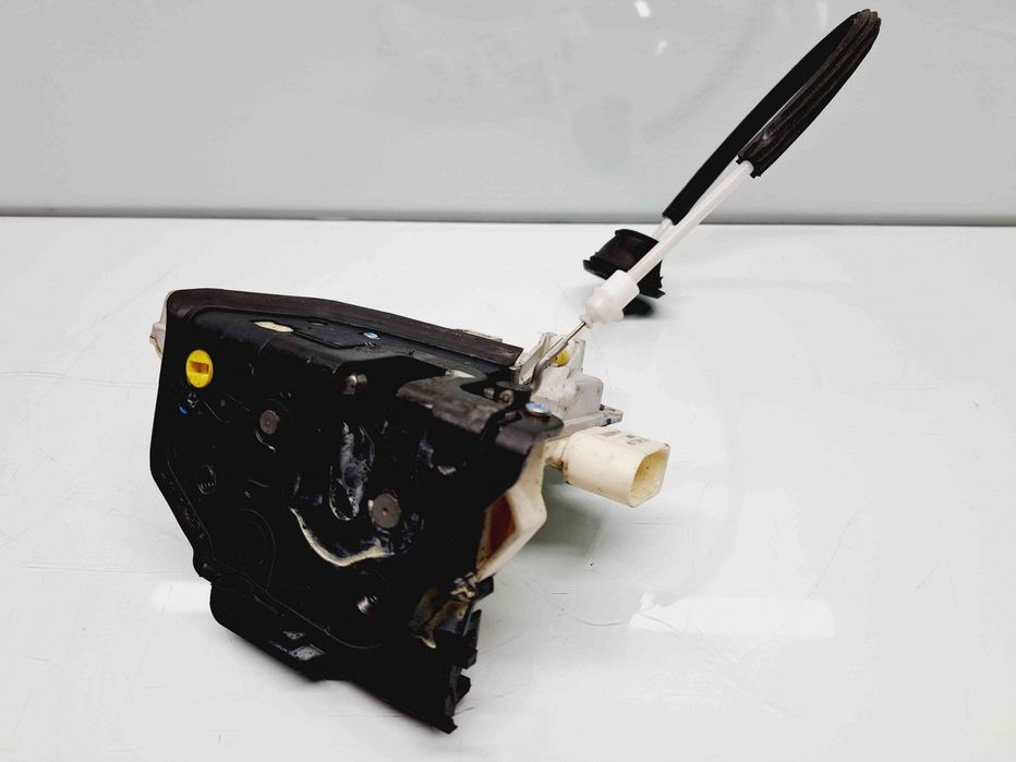 Broasca usa stanga spate Audi Q7 (4LB) [Fabr 2006-2014] 3C4839015C