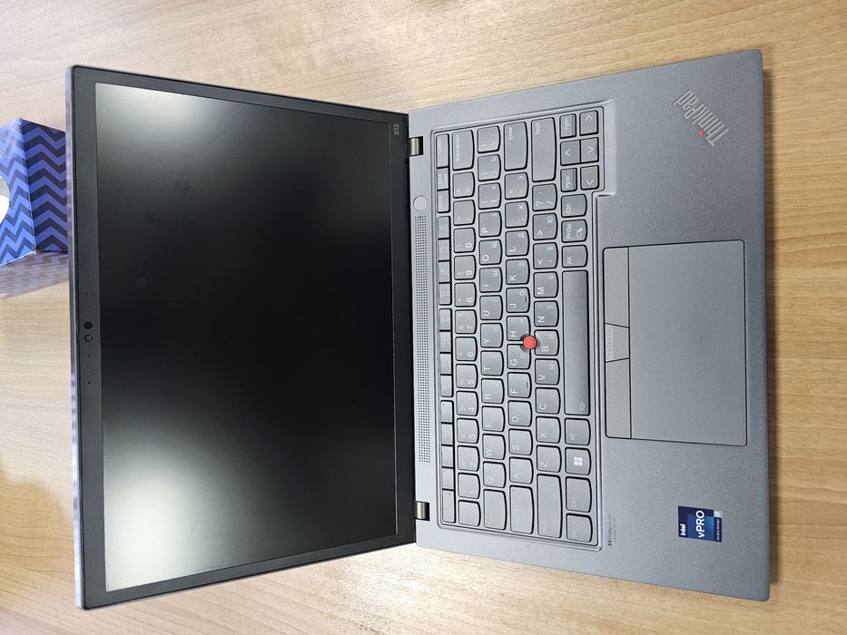 Lenovo ThinkPad x13 Gen 3  i7-1270P  16/512GB FHD+ Touch Aluminium